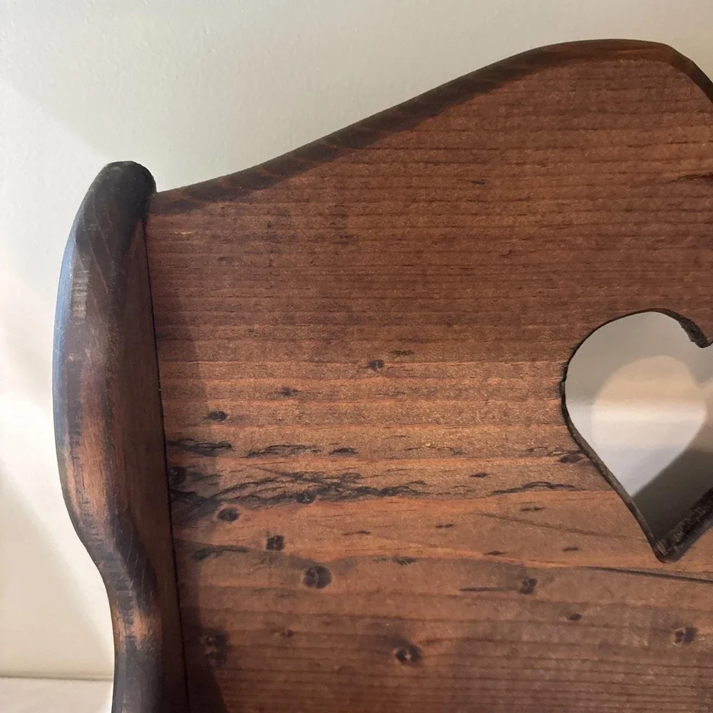 Country Pine Wooden Wall Shelf with Pegs Heart Cutout